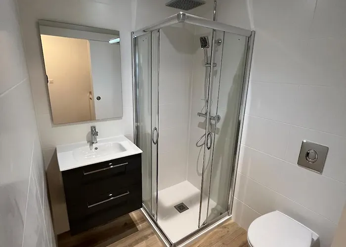 Charming Comfortable - Peaceful And *