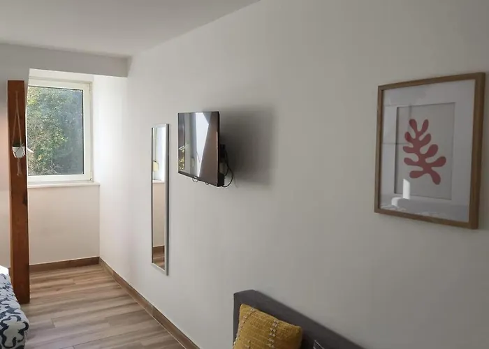 Charming Comfortable - Peaceful And *