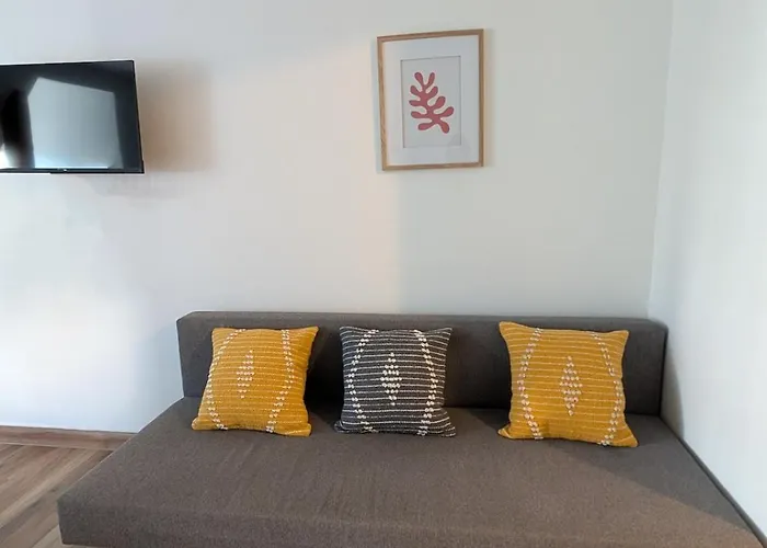 Charming Comfortable - Peaceful And Apartament
